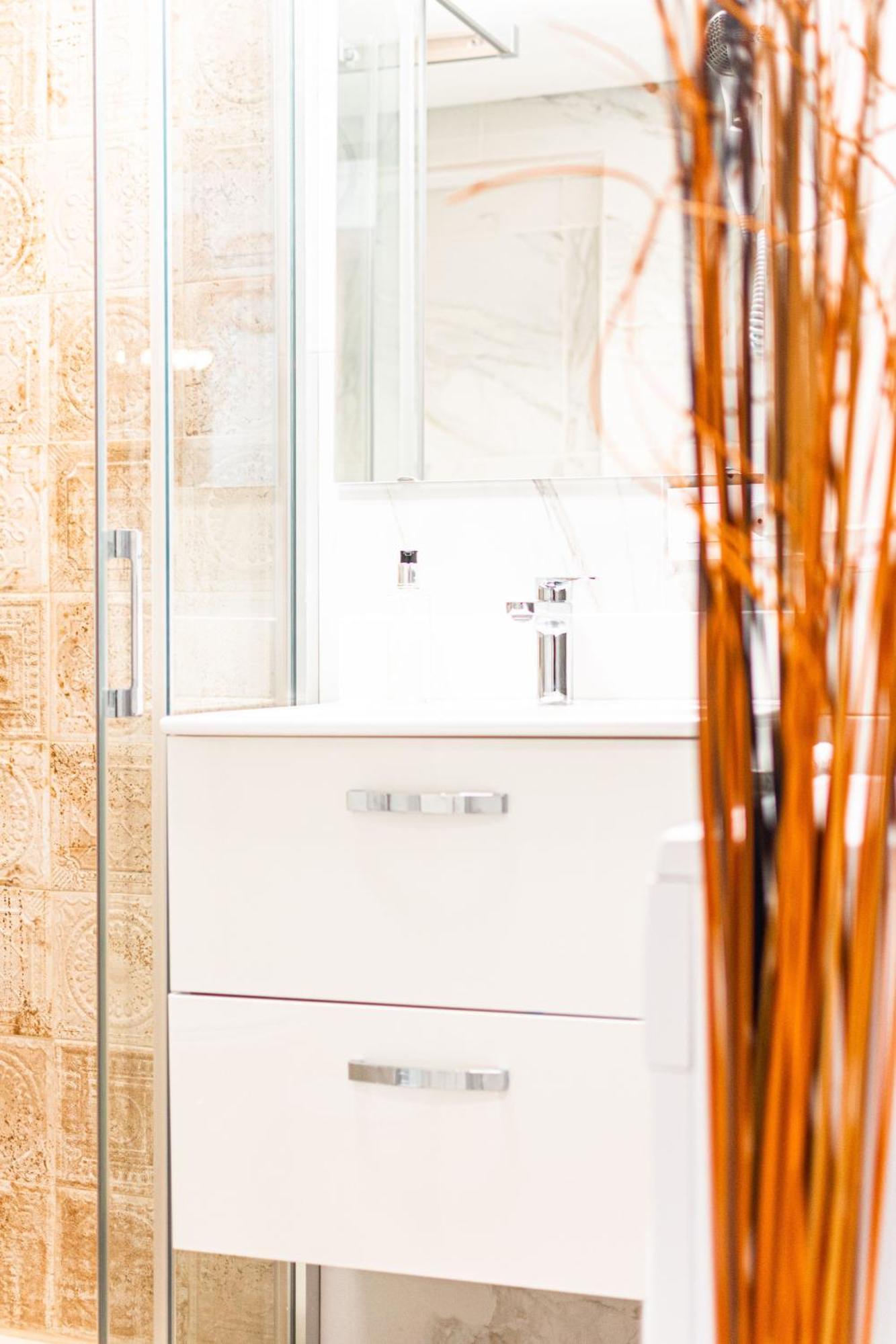 Edomus Playa Y Sol Boutique Appartement Sevilla Buitenkant foto